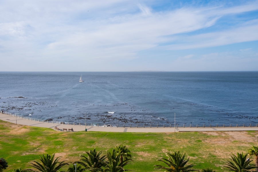 2 Bedroom Property for Sale in Mouille Point Western Cape